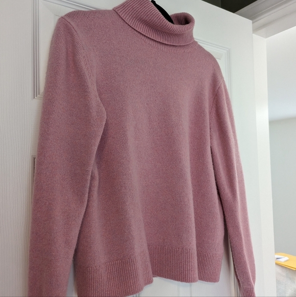 Hudson North Wool Turtle Neck Sweater Size Medium - Picture 2 of 7